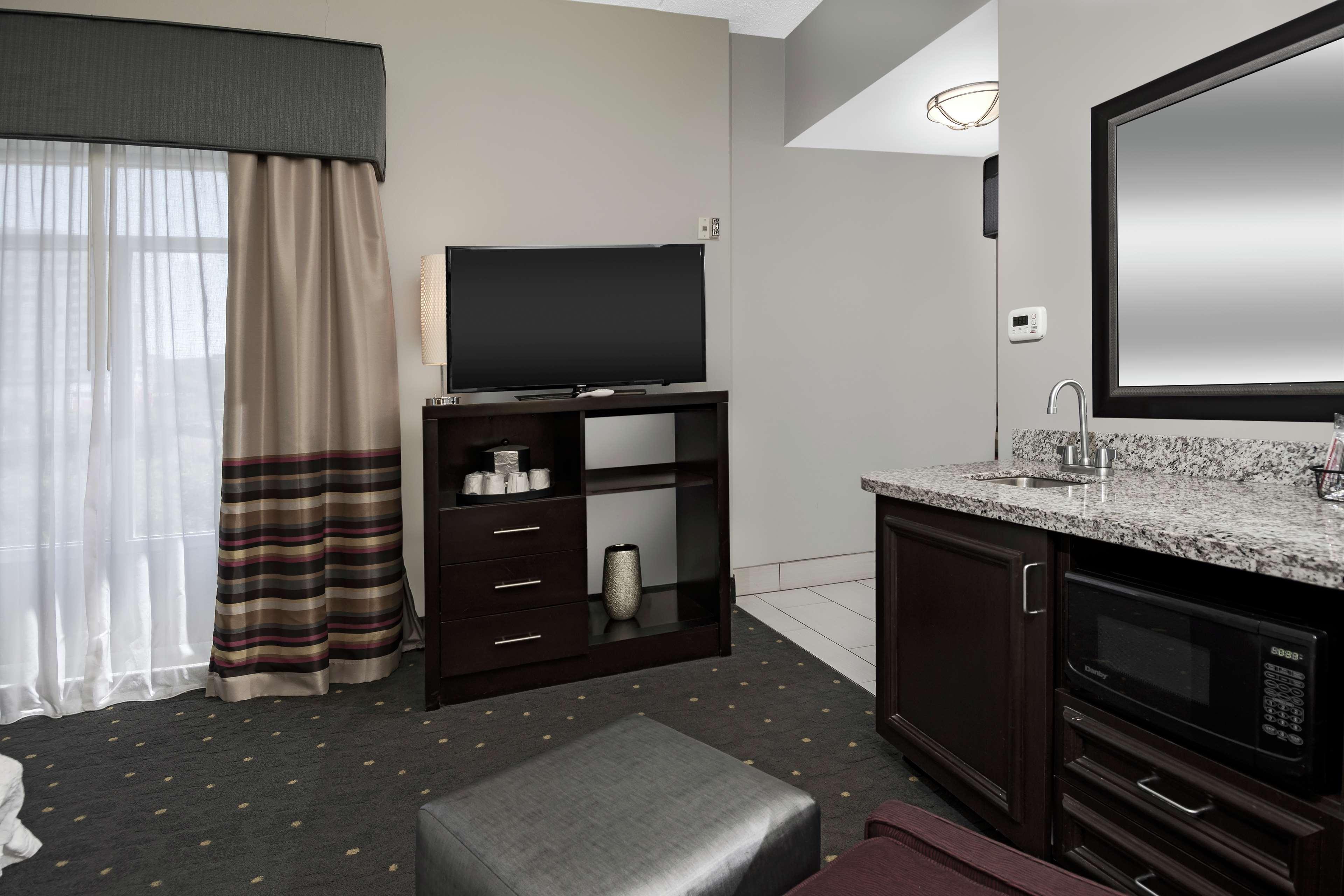 Hampton Inn & Suites - Raleigh Downtown Eksteriør bilde