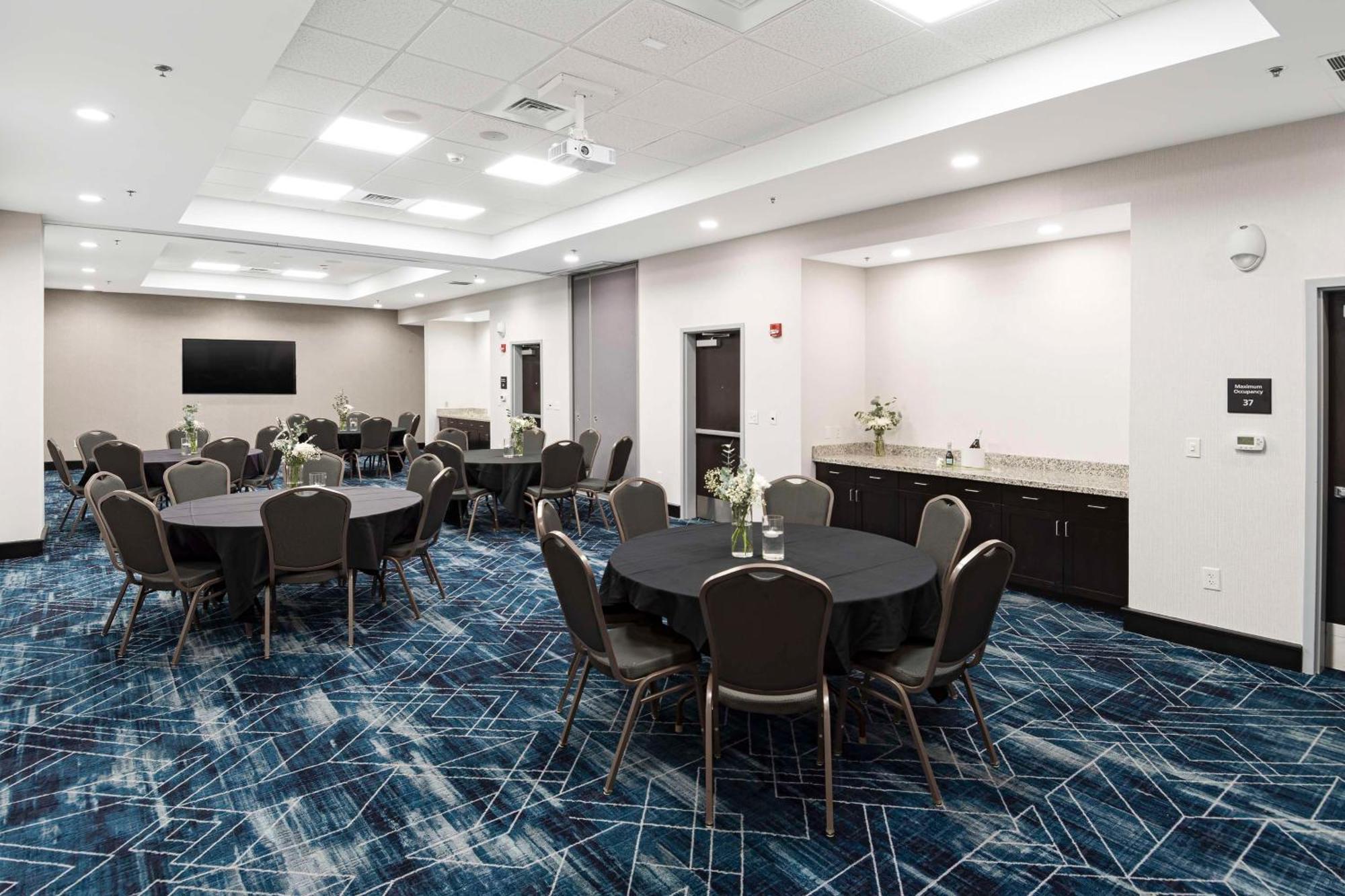 Hampton Inn & Suites - Raleigh Downtown Eksteriør bilde