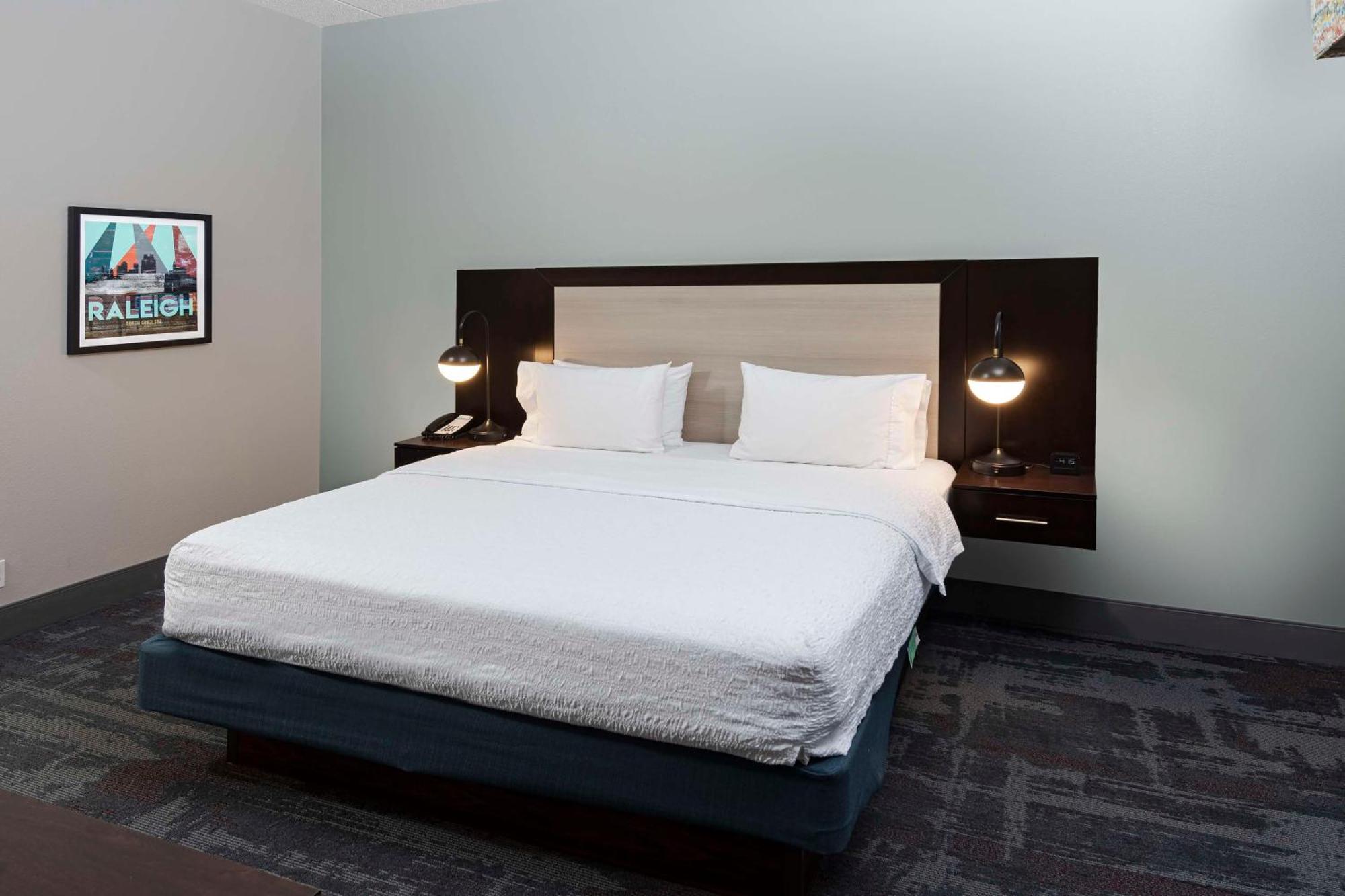 Hampton Inn & Suites - Raleigh Downtown Eksteriør bilde