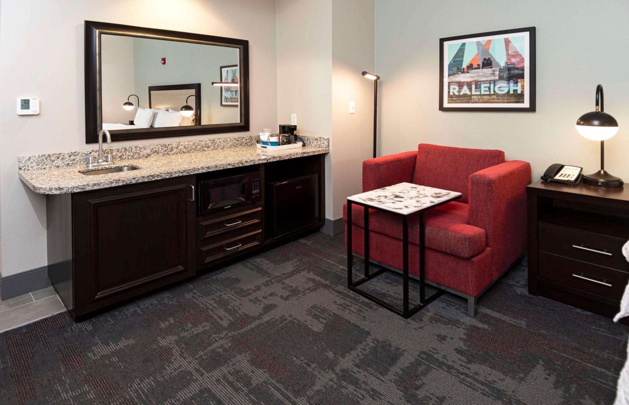 Hampton Inn & Suites - Raleigh Downtown Eksteriør bilde