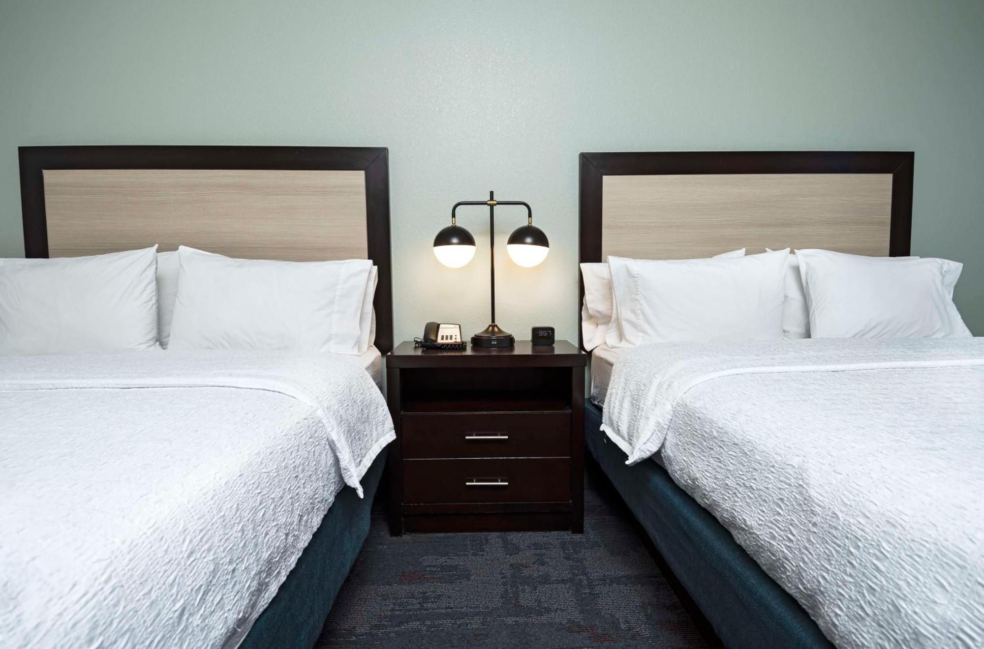 Hampton Inn & Suites - Raleigh Downtown Eksteriør bilde