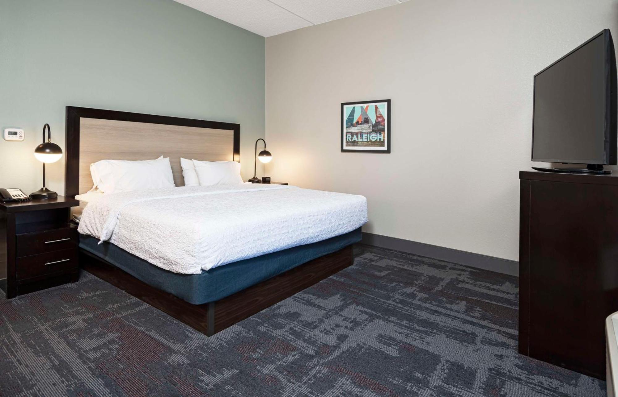 Hampton Inn & Suites - Raleigh Downtown Eksteriør bilde