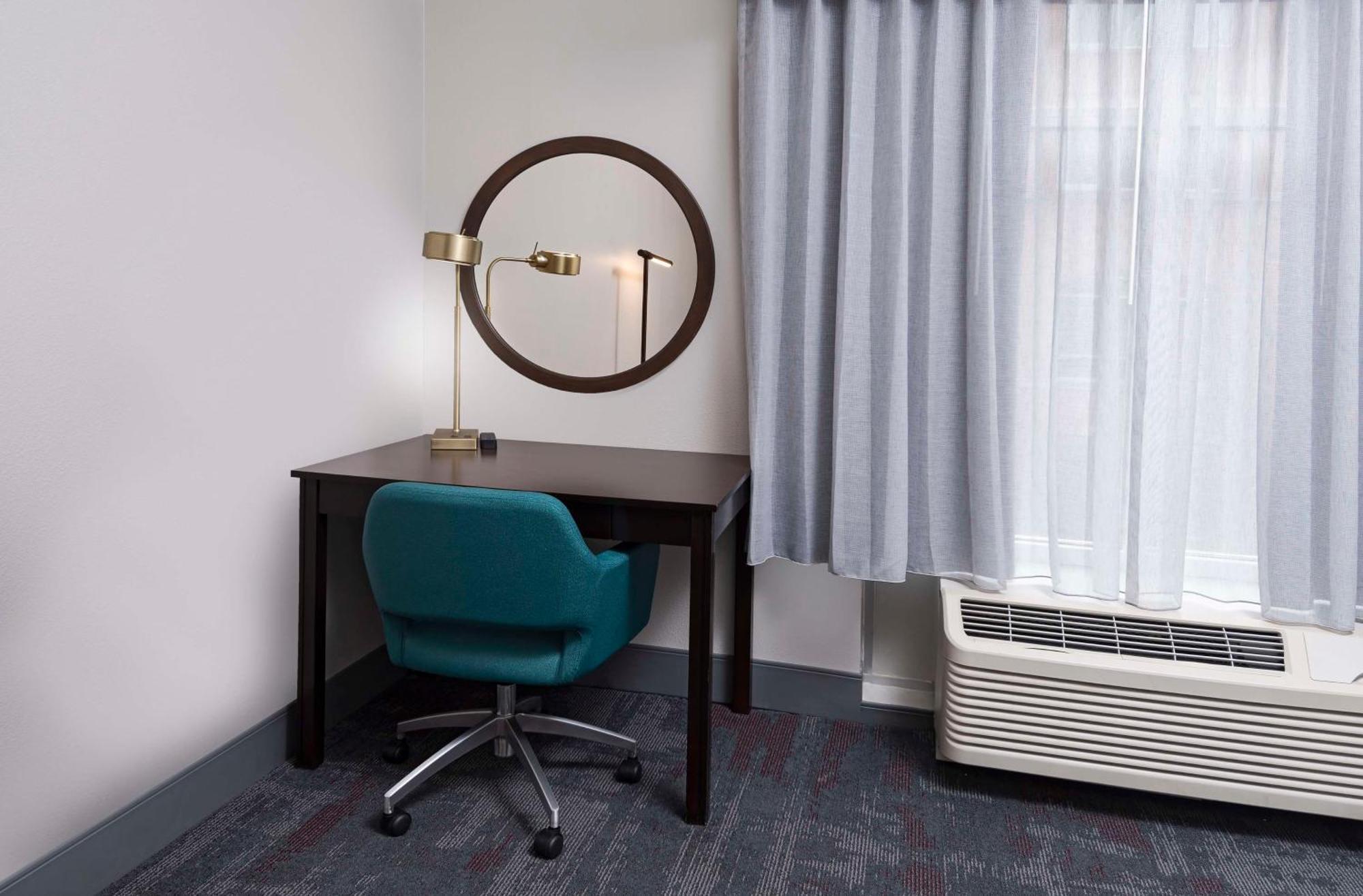 Hampton Inn & Suites - Raleigh Downtown Eksteriør bilde