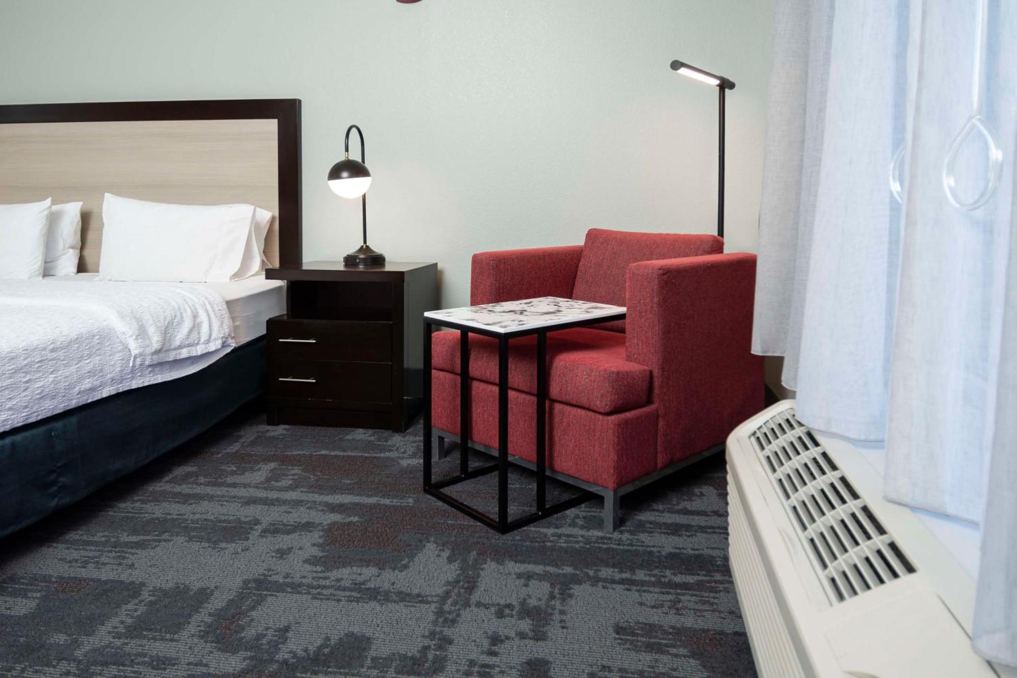 Hampton Inn & Suites - Raleigh Downtown Eksteriør bilde