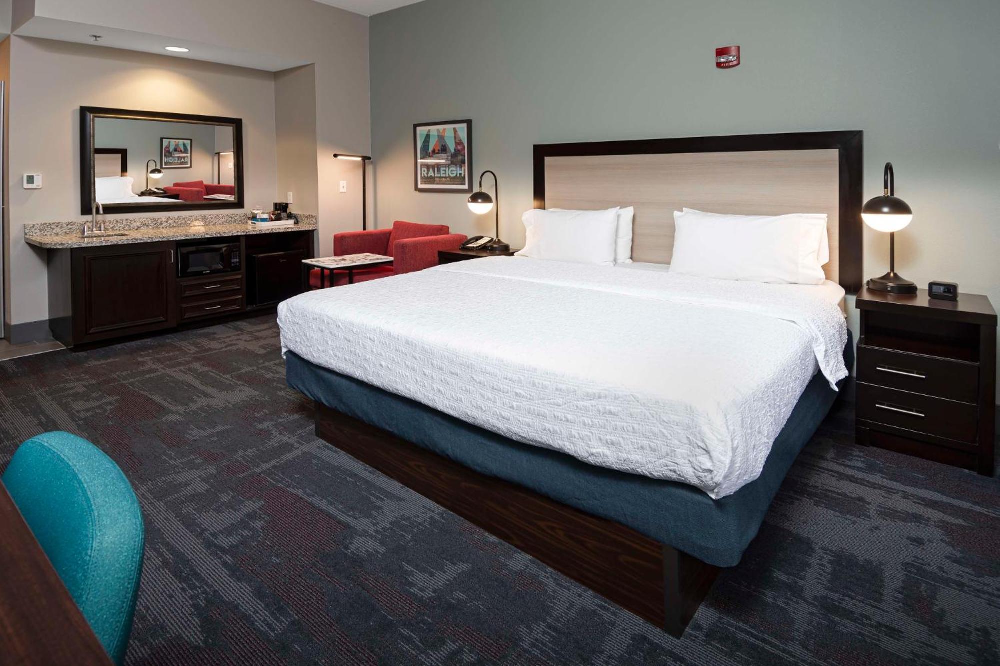 Hampton Inn & Suites - Raleigh Downtown Eksteriør bilde