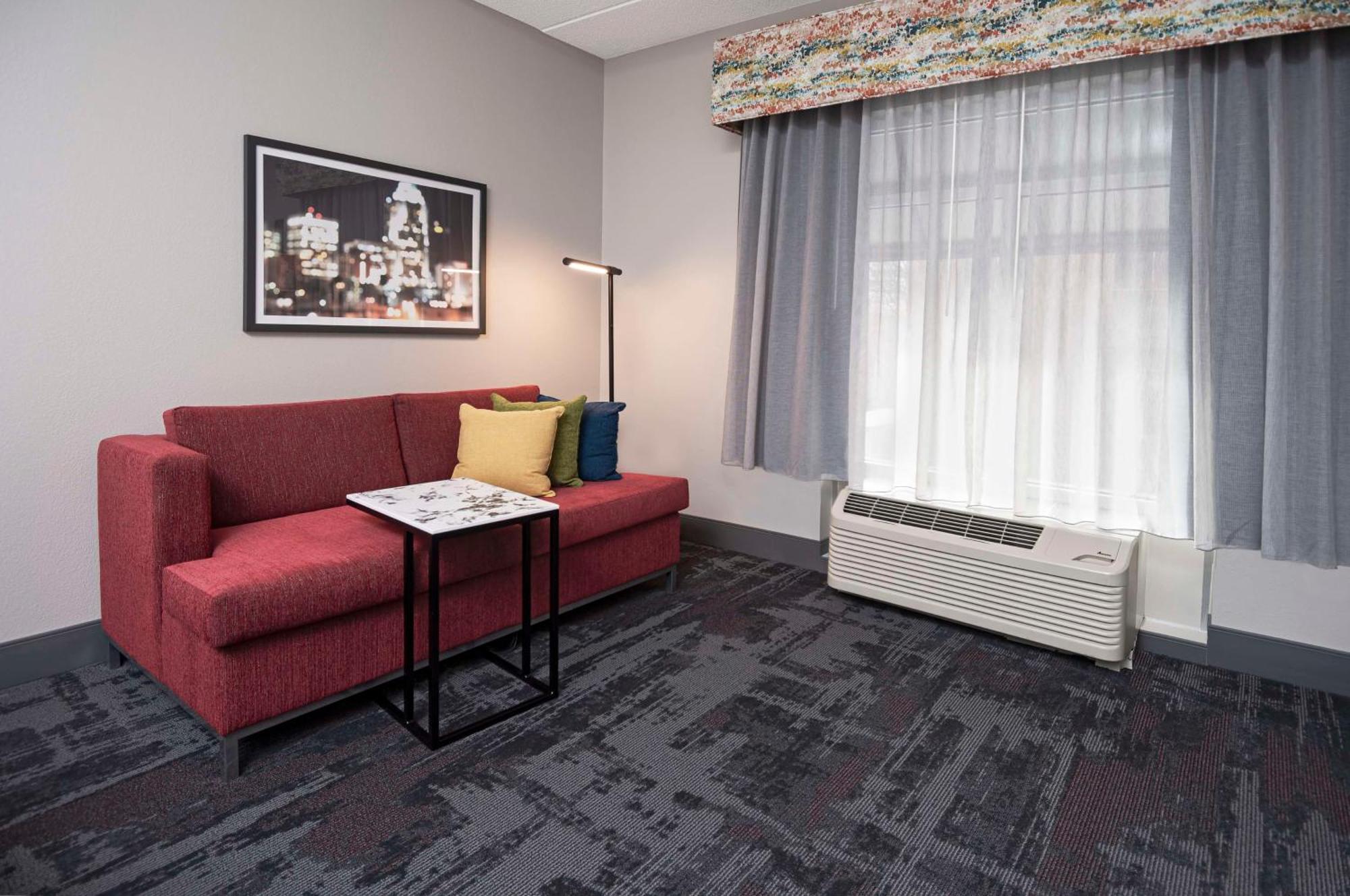Hampton Inn & Suites - Raleigh Downtown Eksteriør bilde