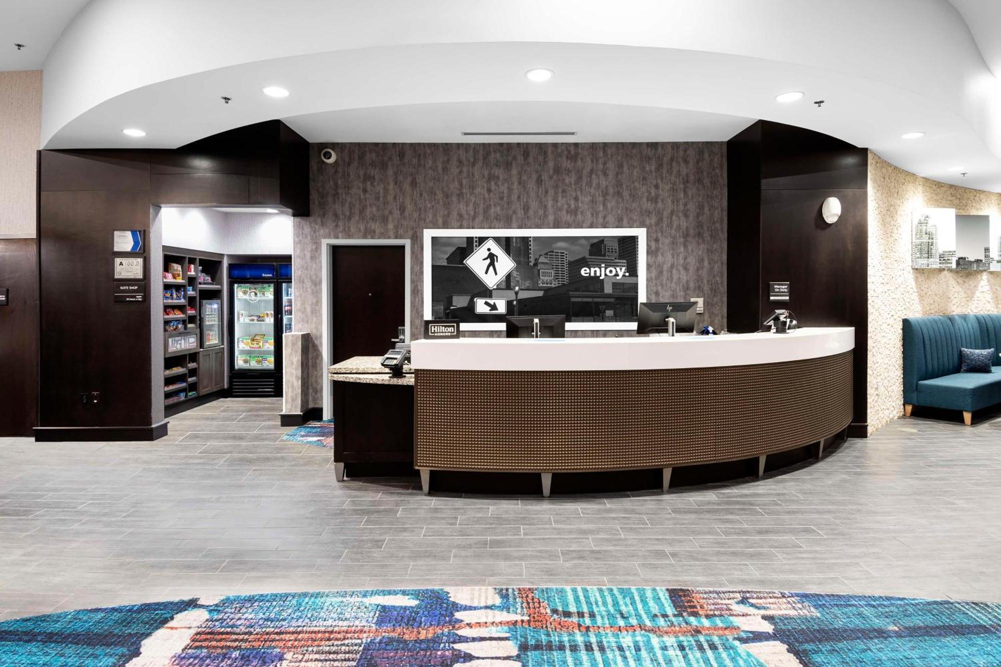 Hampton Inn & Suites - Raleigh Downtown Eksteriør bilde